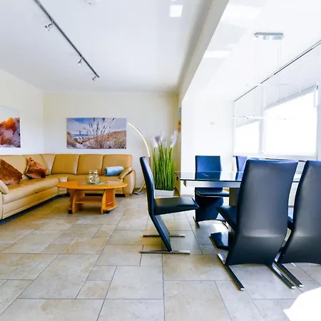 Апартаменты Strandhochhaus Sa11 *