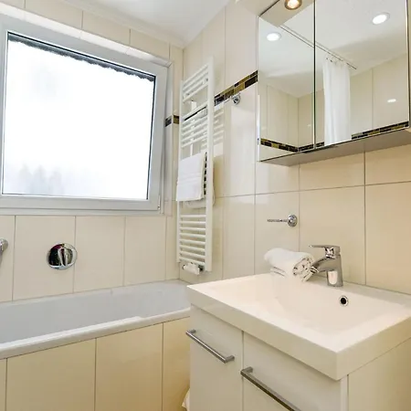 Strandhochhaus Sa11 *